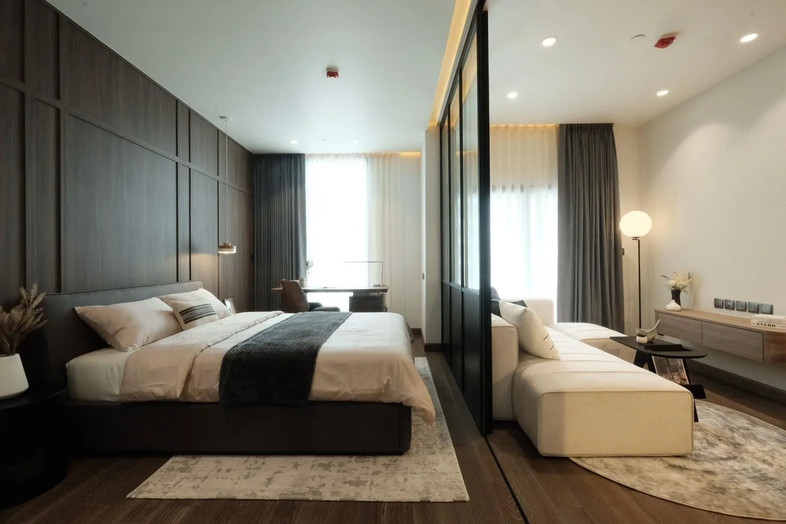 Property photos for MUNIQ Sukhumvit 23