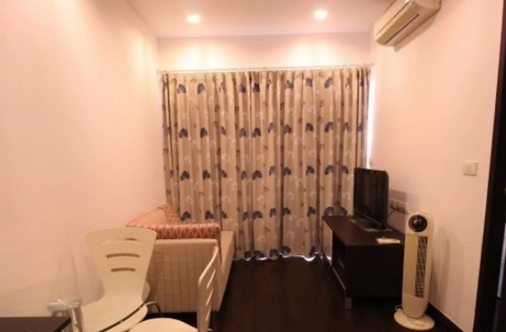 Property photos for Ideo Q Phayathai