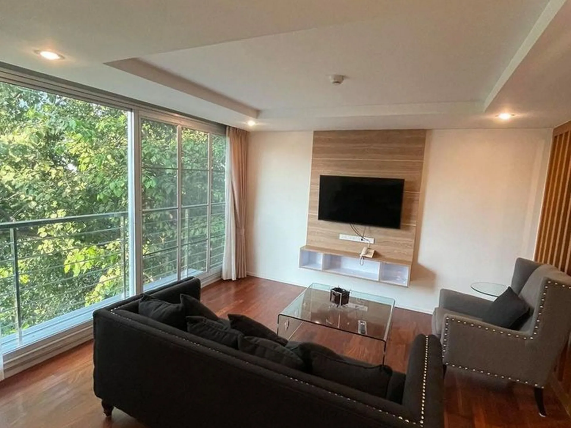 Property photos for L3 Avenue