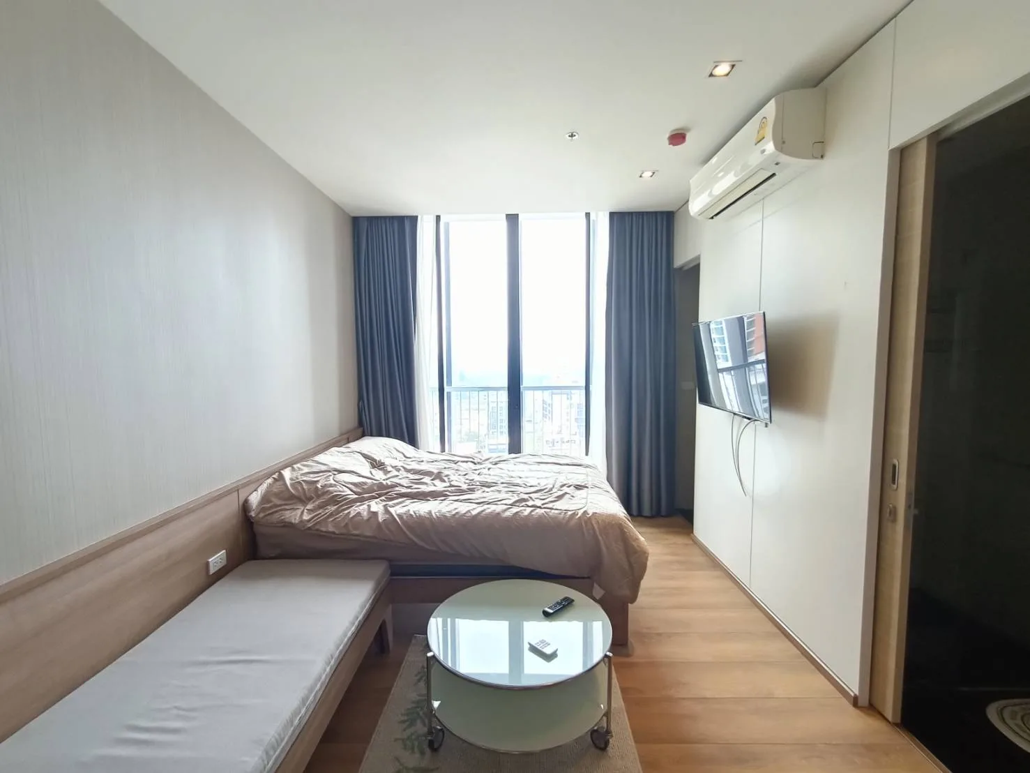 Property photos for Park Origin Phromphong