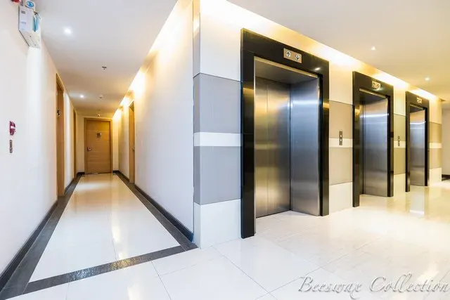 Property photos for Circle Condominium
