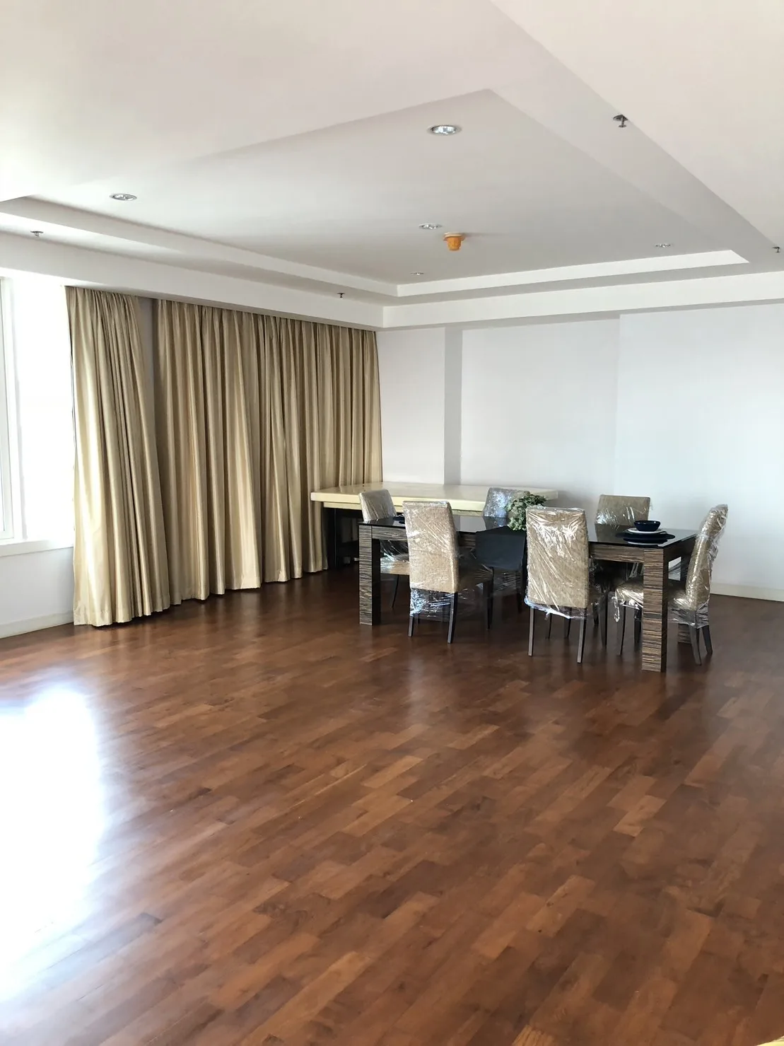 Property photos for Baan Siri 24