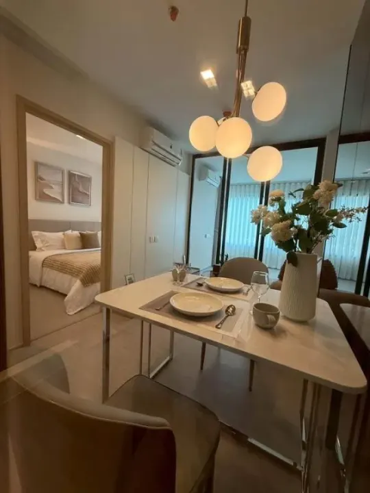 Property photos for Life Sathorn Sierra