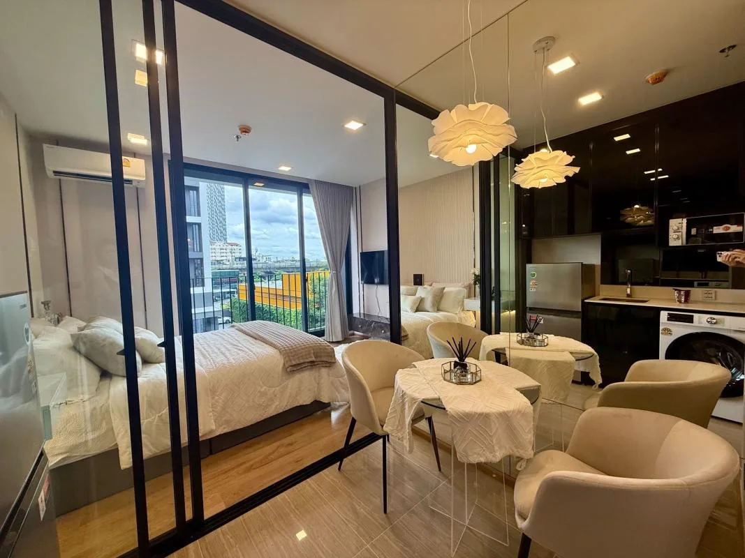 Property photos for Noble Around Ari