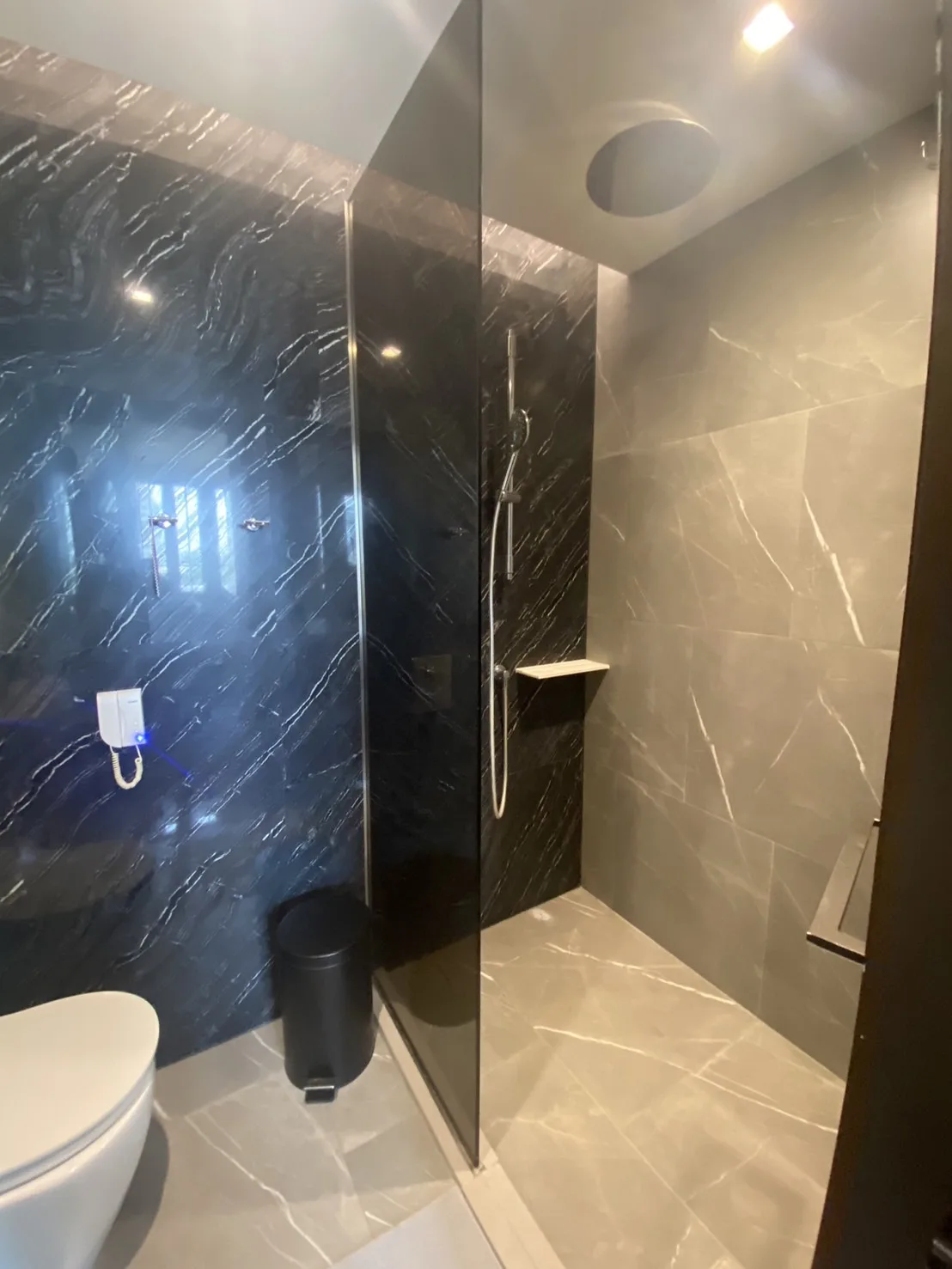 Property photos for The Reserve Sukhumvit 61