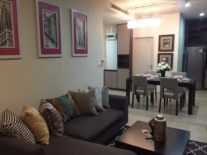 Property photos for Noble Refine