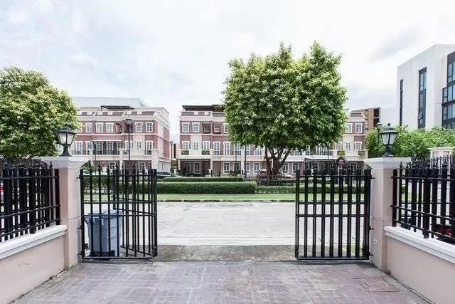 Property photos for Garden Square Sukhumvit 77