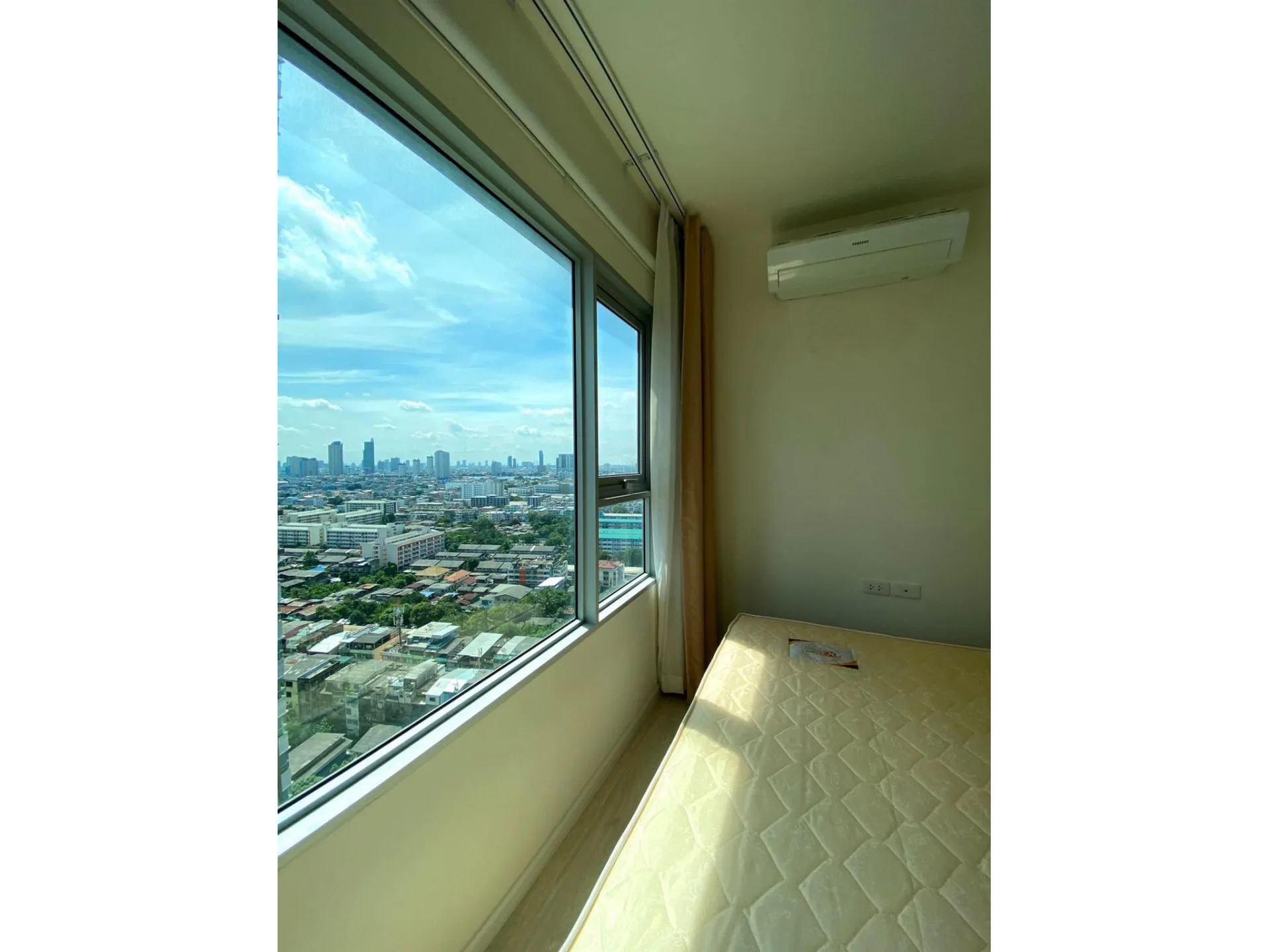 Property photos for Aspire Sathorn Thapra