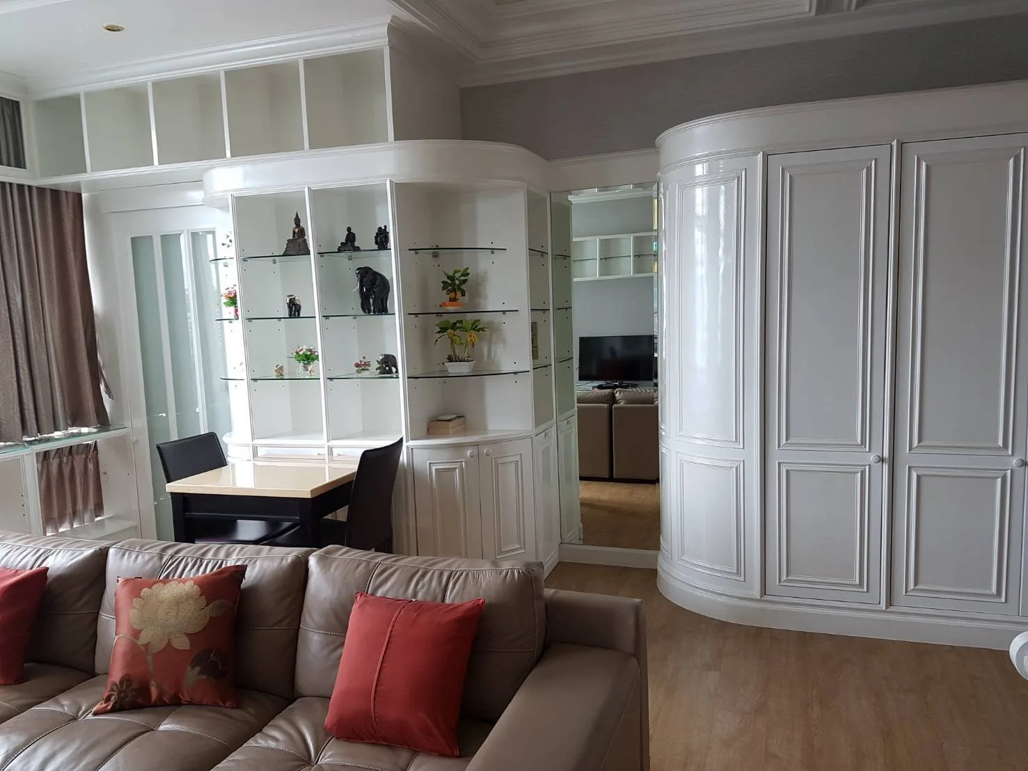 Property photos for Baan Sathorn Chaopraya