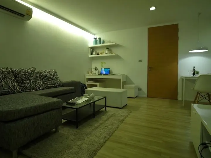 Property photos for Xvi - The Sixteenth Condominum