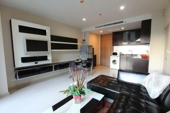 Property photos for Noble Solo