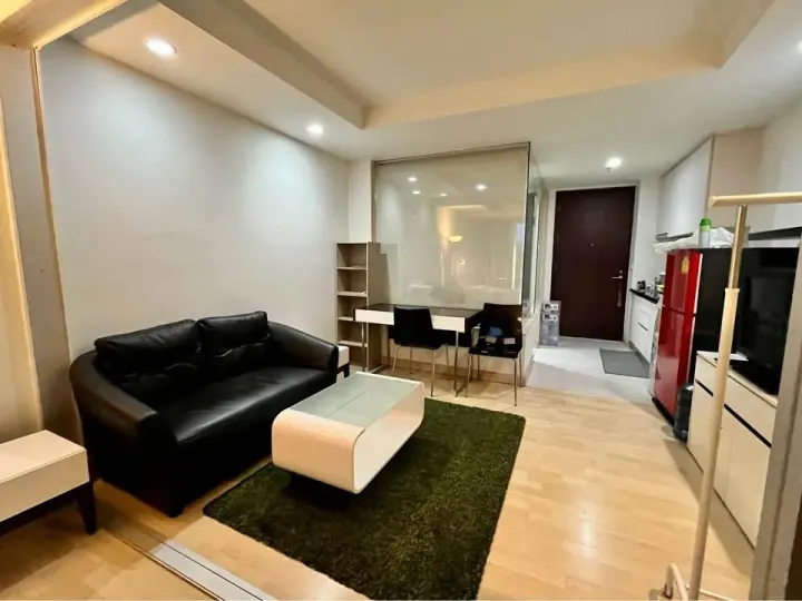 Property photos for The Rajdamri