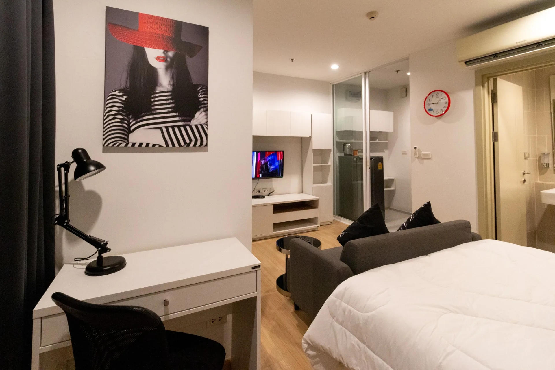 Property photos for The Base Rama 9 - Ramkhamhaeng
