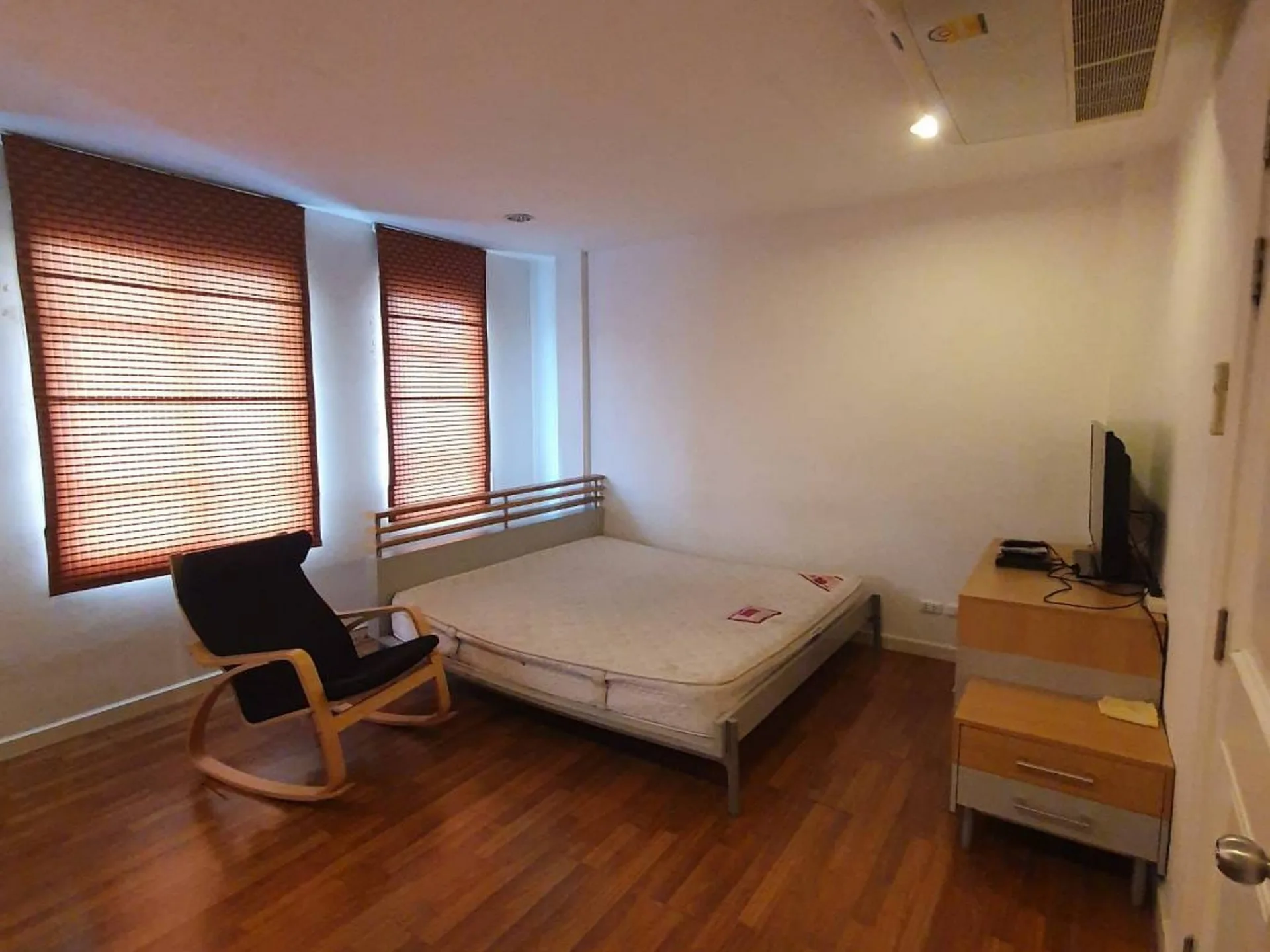 Property photos for Plus City Park Rama 9-huamark
