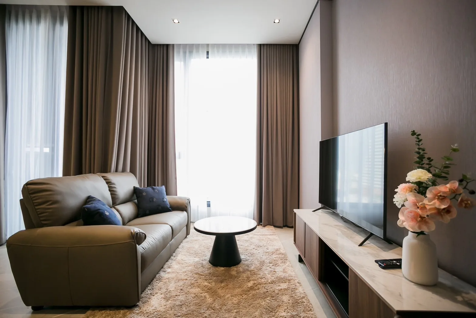 Property photos for Hyde Heritage Thonglor