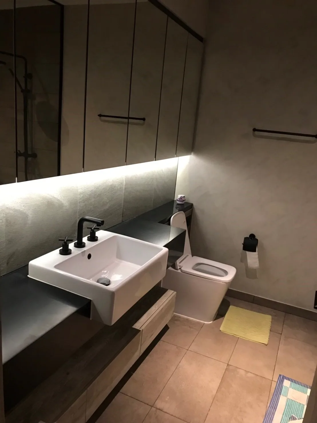 Property photos for The Lofts Asoke