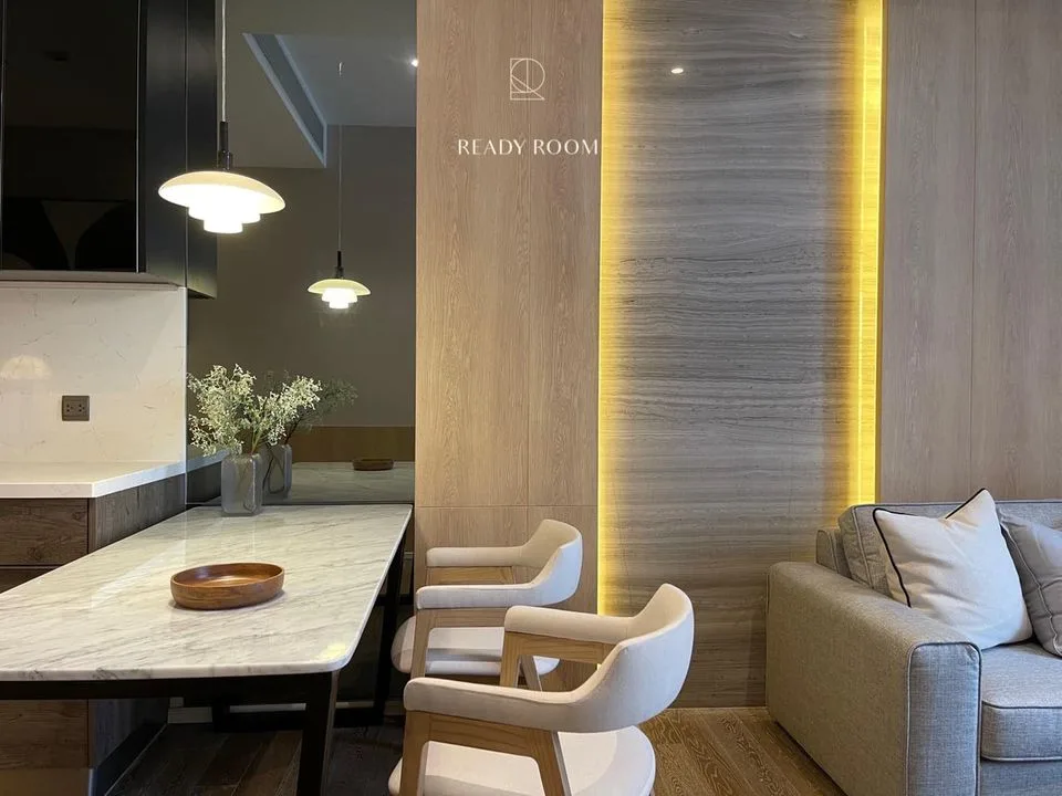 Property photos for Muniq Langsuan