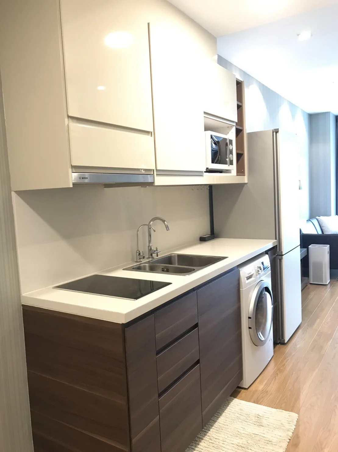Property photos for Noble Refine