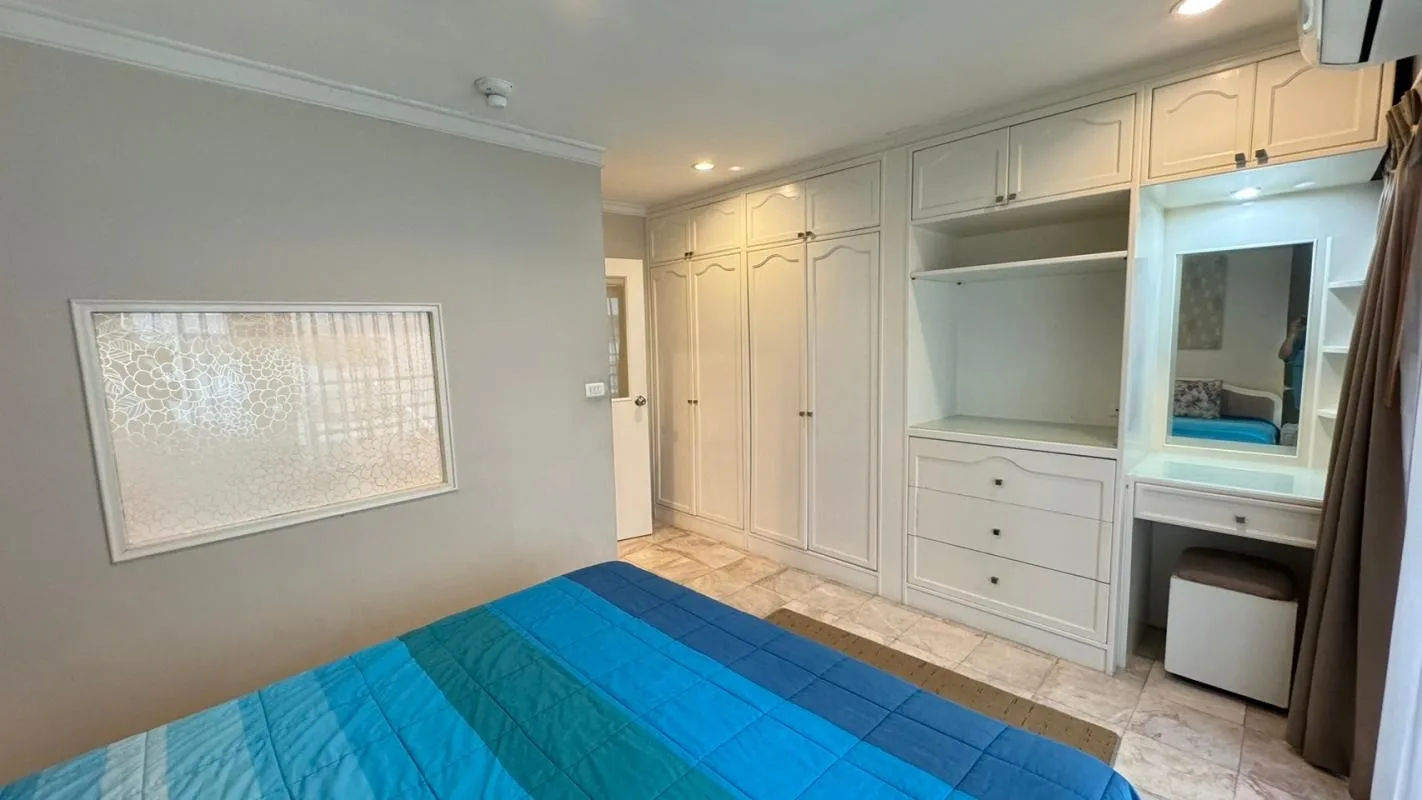 Property photos for Saranjai Mansion