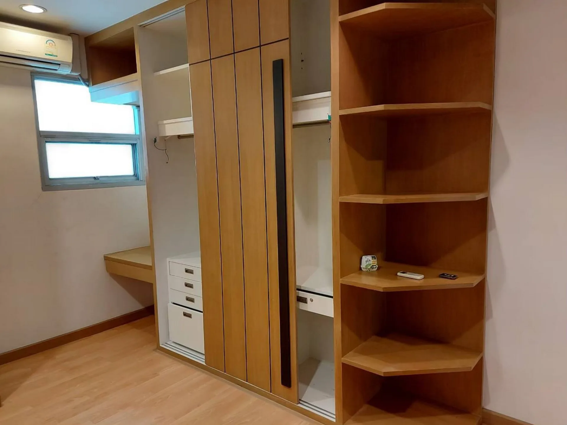 Property photos for Baan Klang Krung Siam - Pathumwan