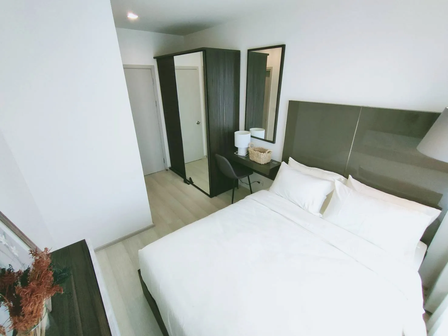 Property photos for Life Sukhumvit 48