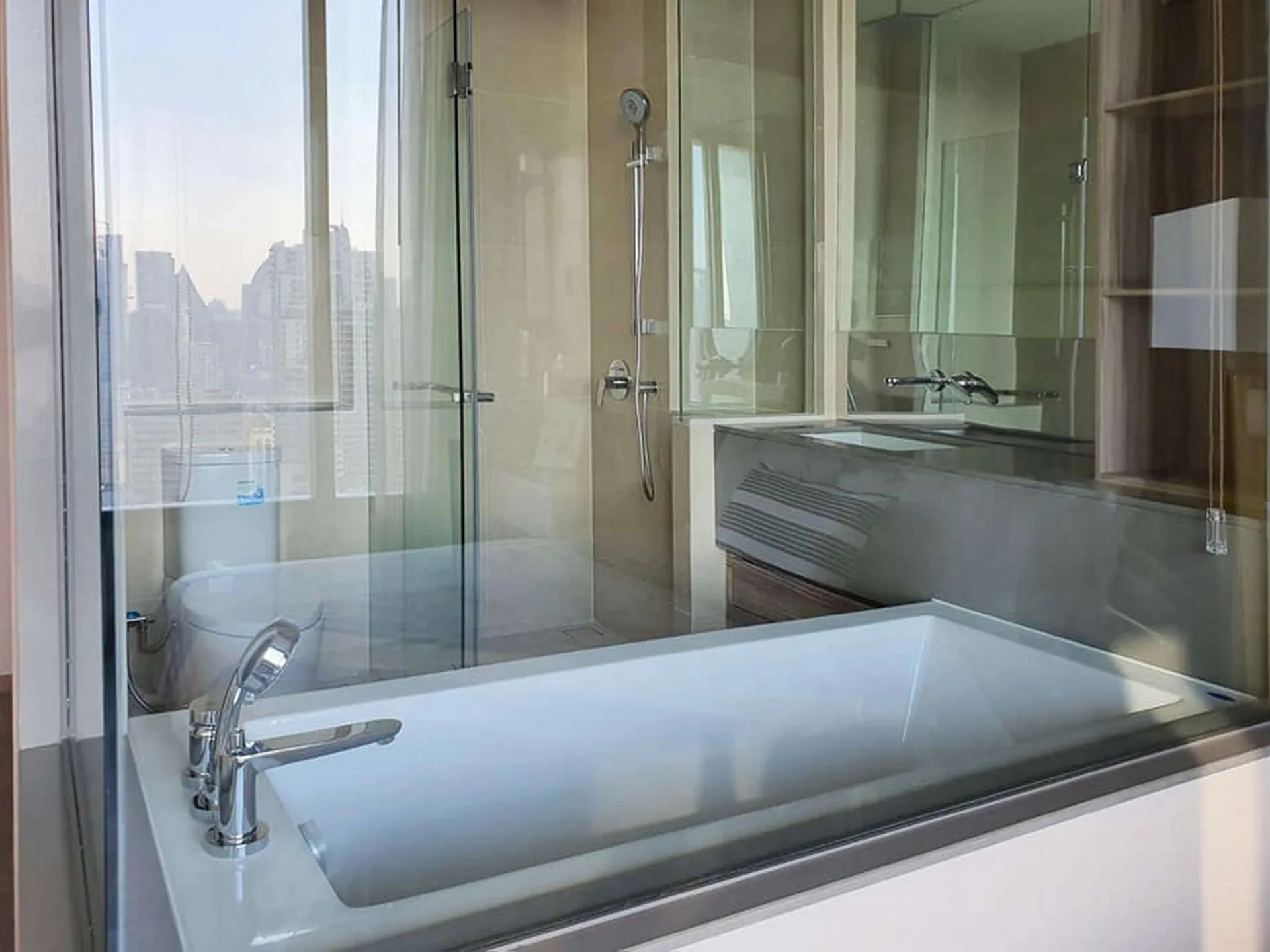 Property photos for The Esse Asoke