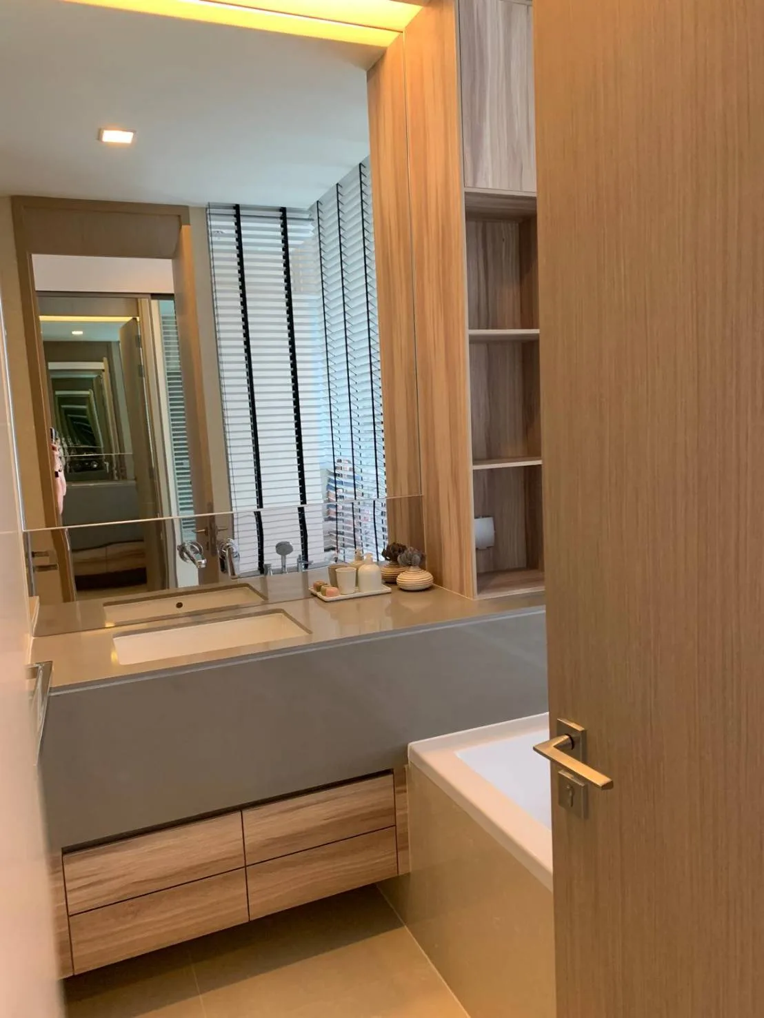 Property photos for The Esse Asoke