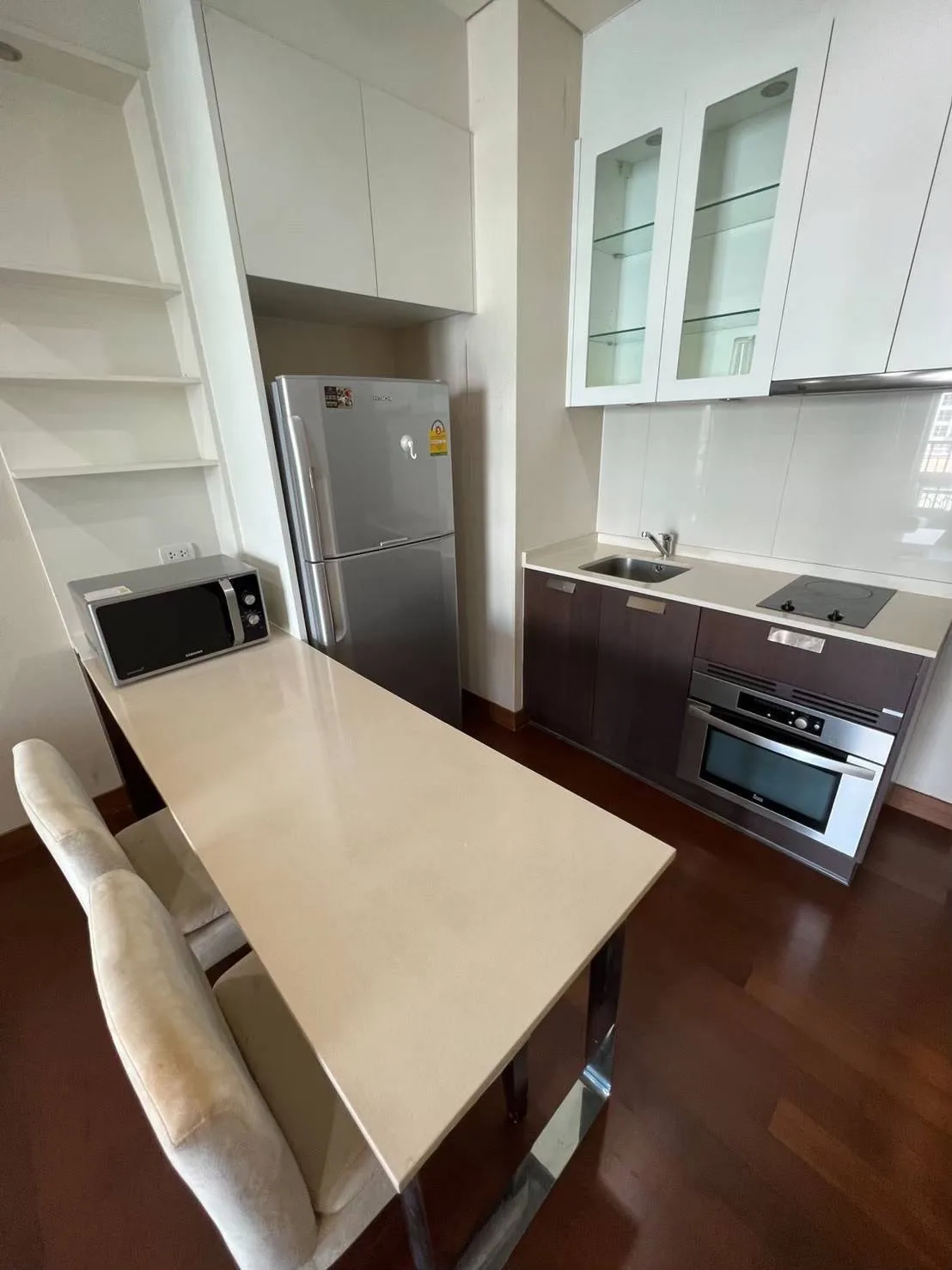 Property photos for Ivy Thonglor