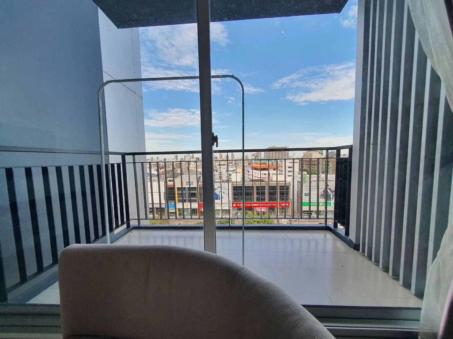 Property photos for Life @ Ratchada