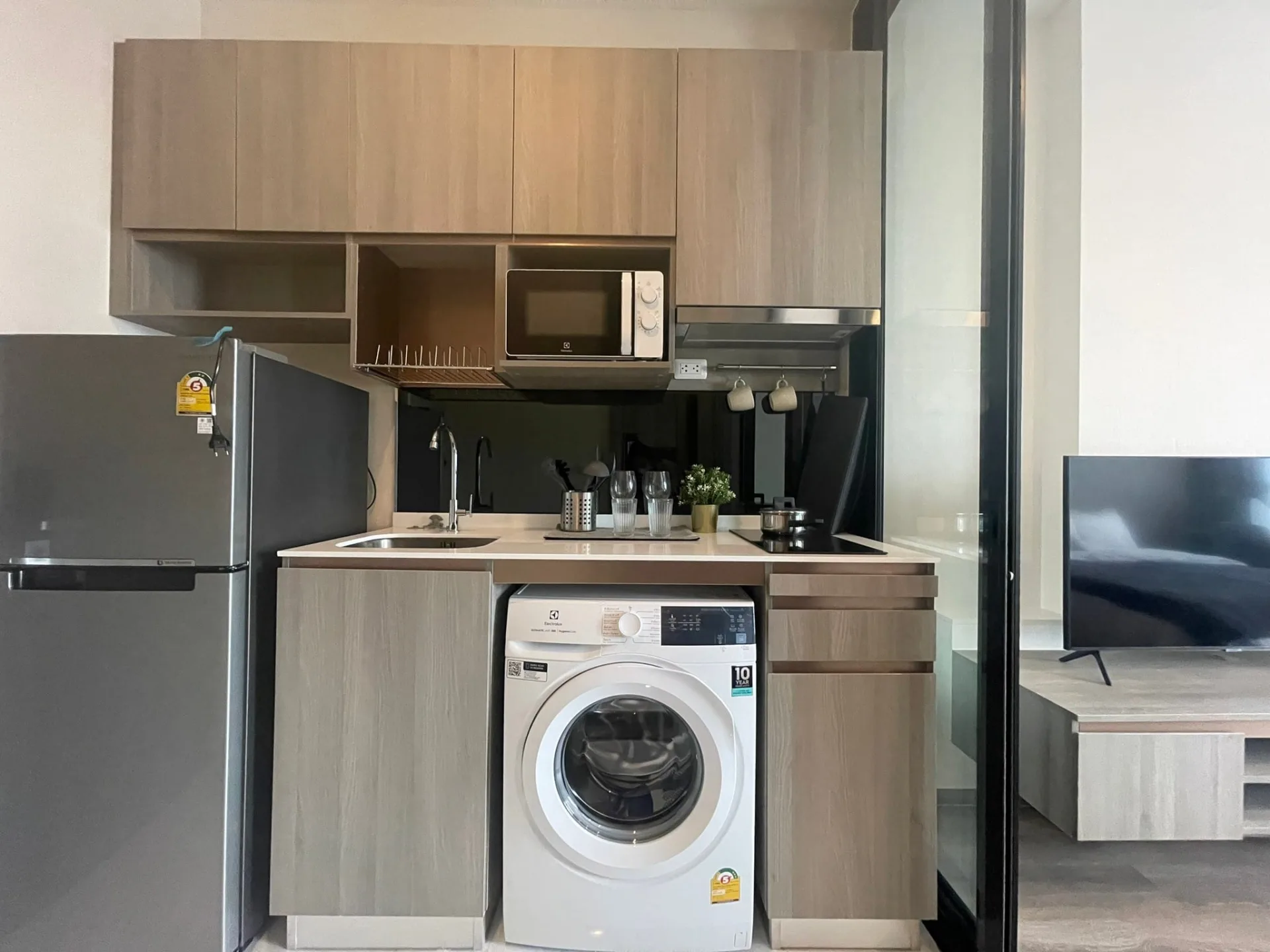Property photos for Knightsbridge Prime Onnut