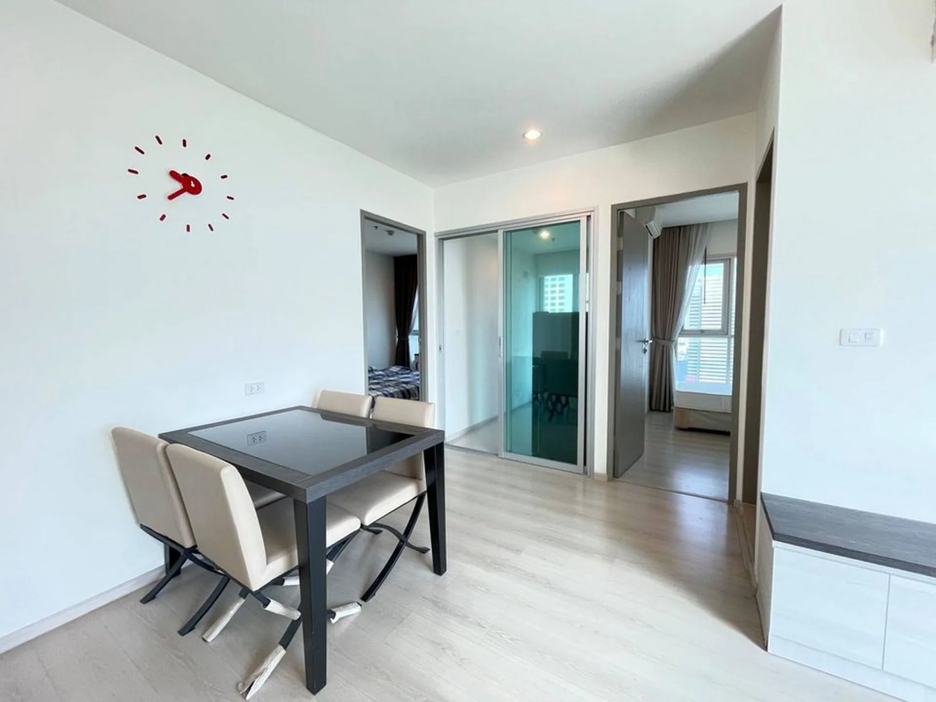 Property photos for Life Ratchadapisek
