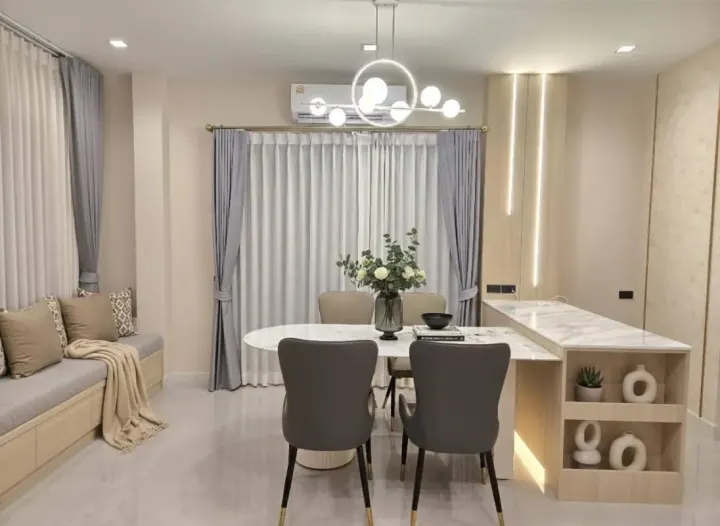 Property photos for Grand Bangkok Boulevard Bangna-onnut