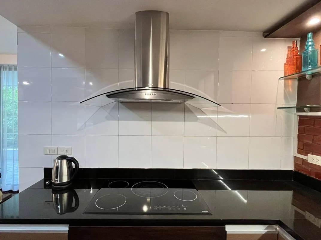 Property photos for Yen Akard Garden
