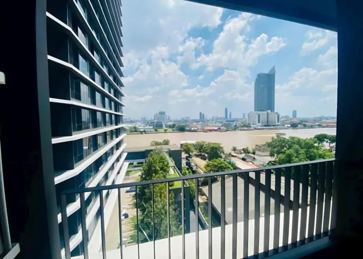 Property photos for Chapter Charoennakhorn-riverside