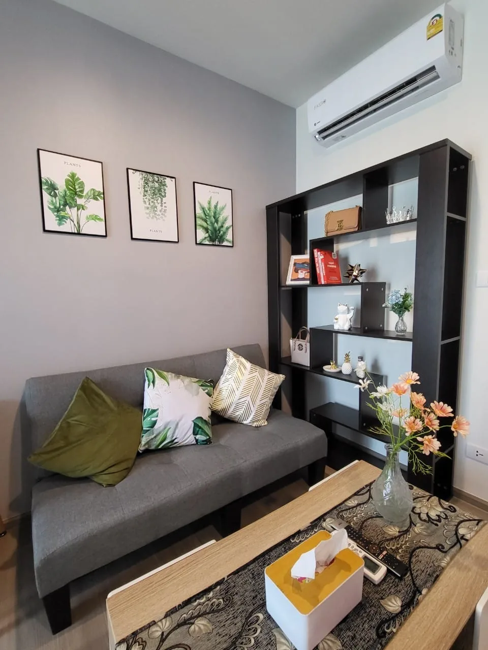 Property photos for The Base Phetchaburi-thonglor