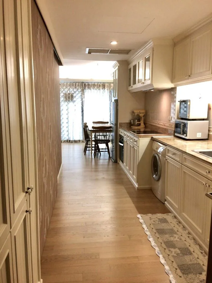 Property photos for Noble Remix