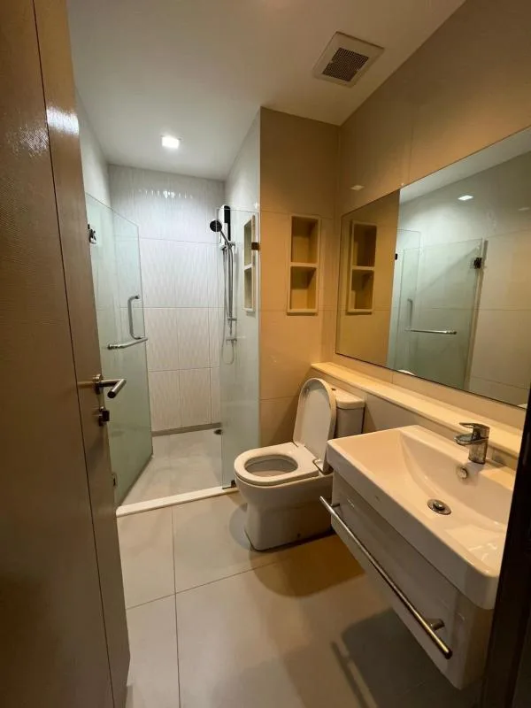 Property photos for LIFE Asoke - Rama 9