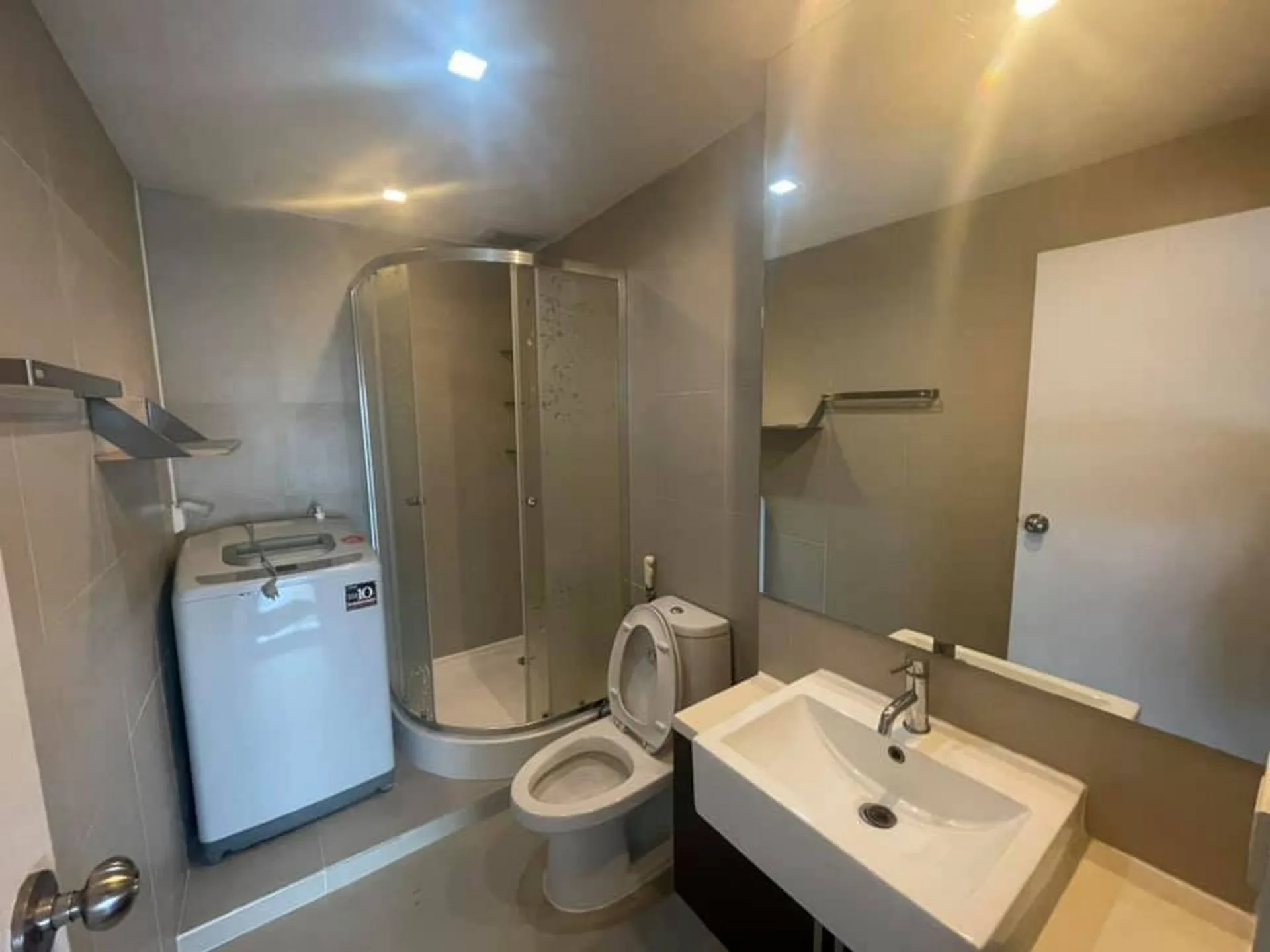 Property photos for Noble Remix