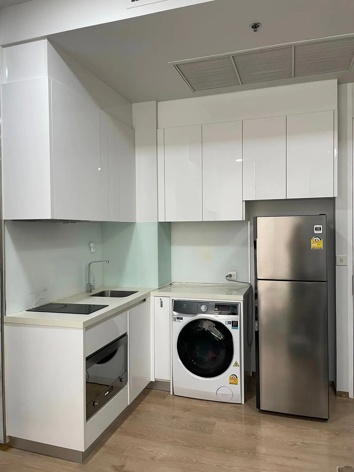 Property photos for Noble BE19