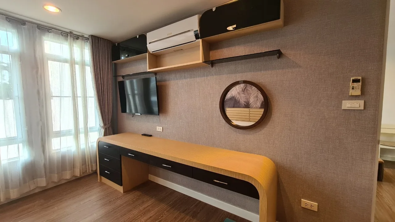 Property photos for The Amethyst Sukhumvit 39