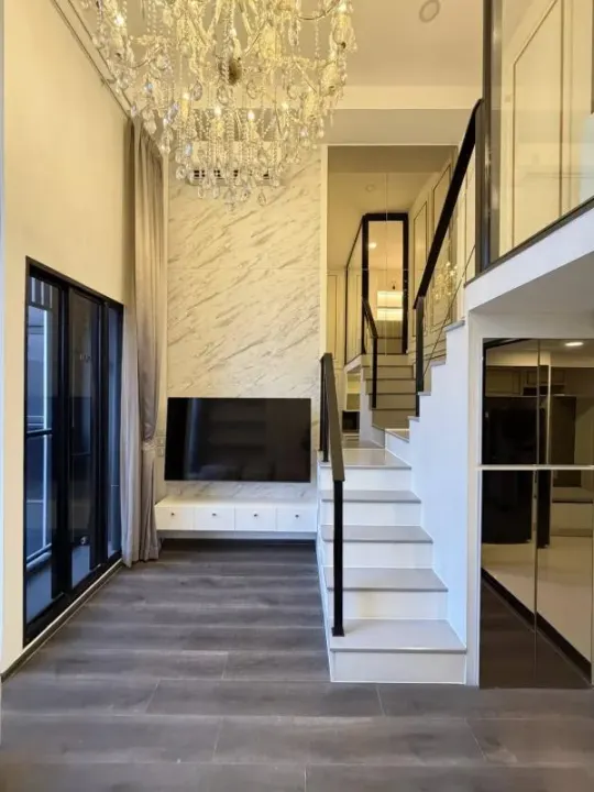 Property photos for Knightsbridge Space Ratchayothin