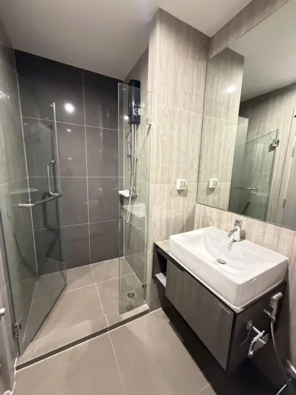 Property photos for The Parkland Phetkasem 56