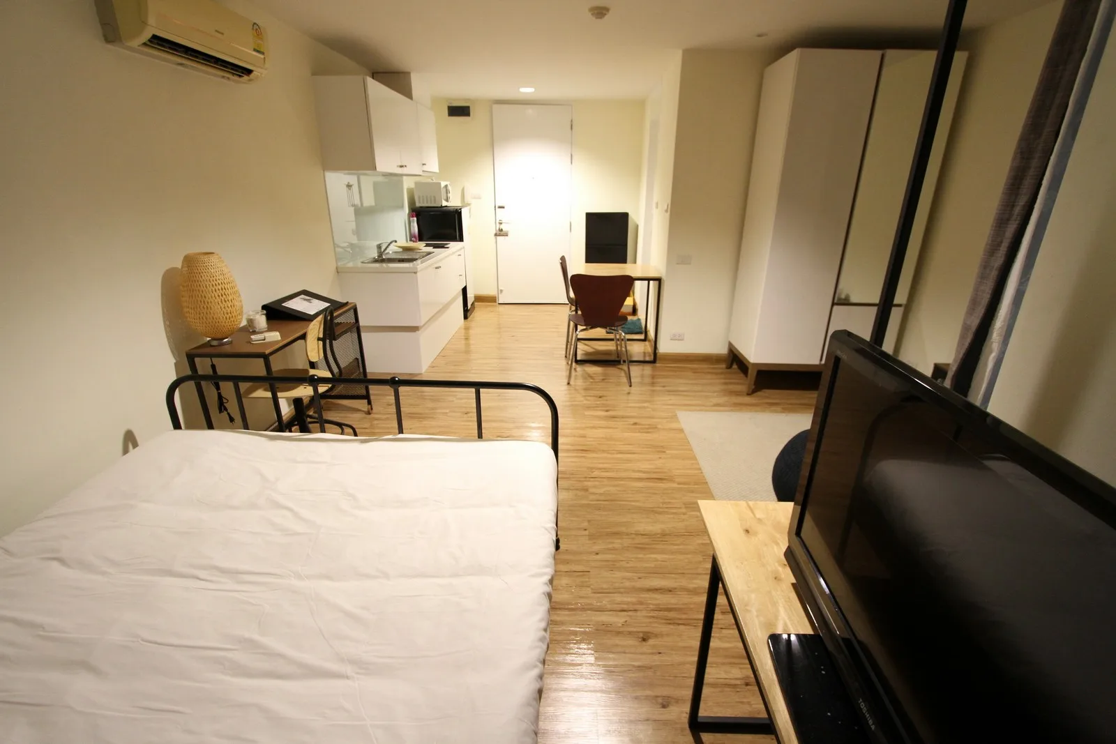 Property photos for J.W. Boulevard Srivara