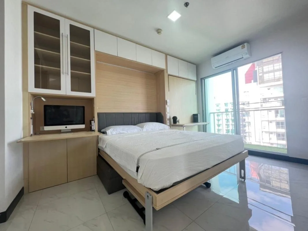 Property photos for The Parkland Srinakarin