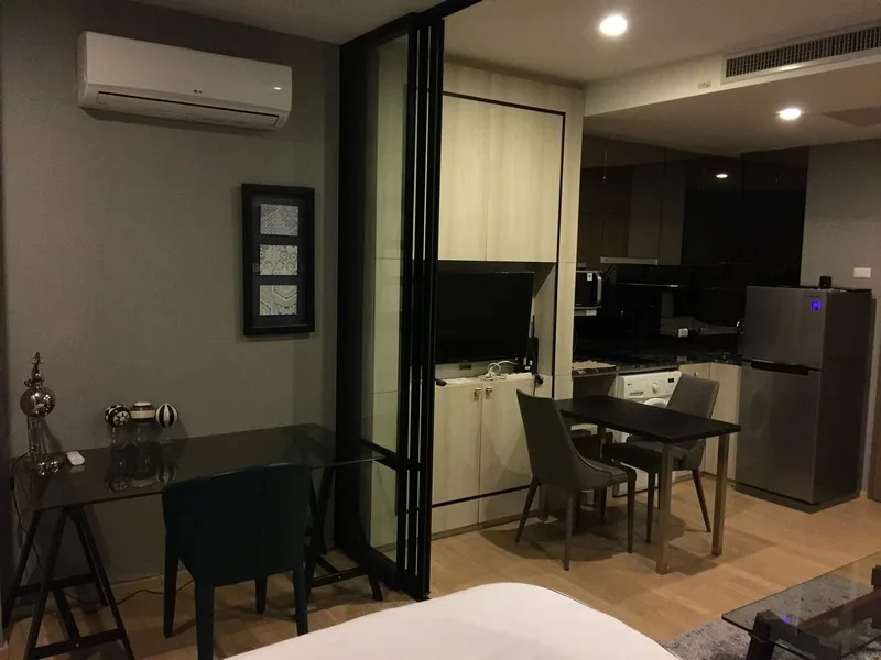 Property photos for Noble Refine