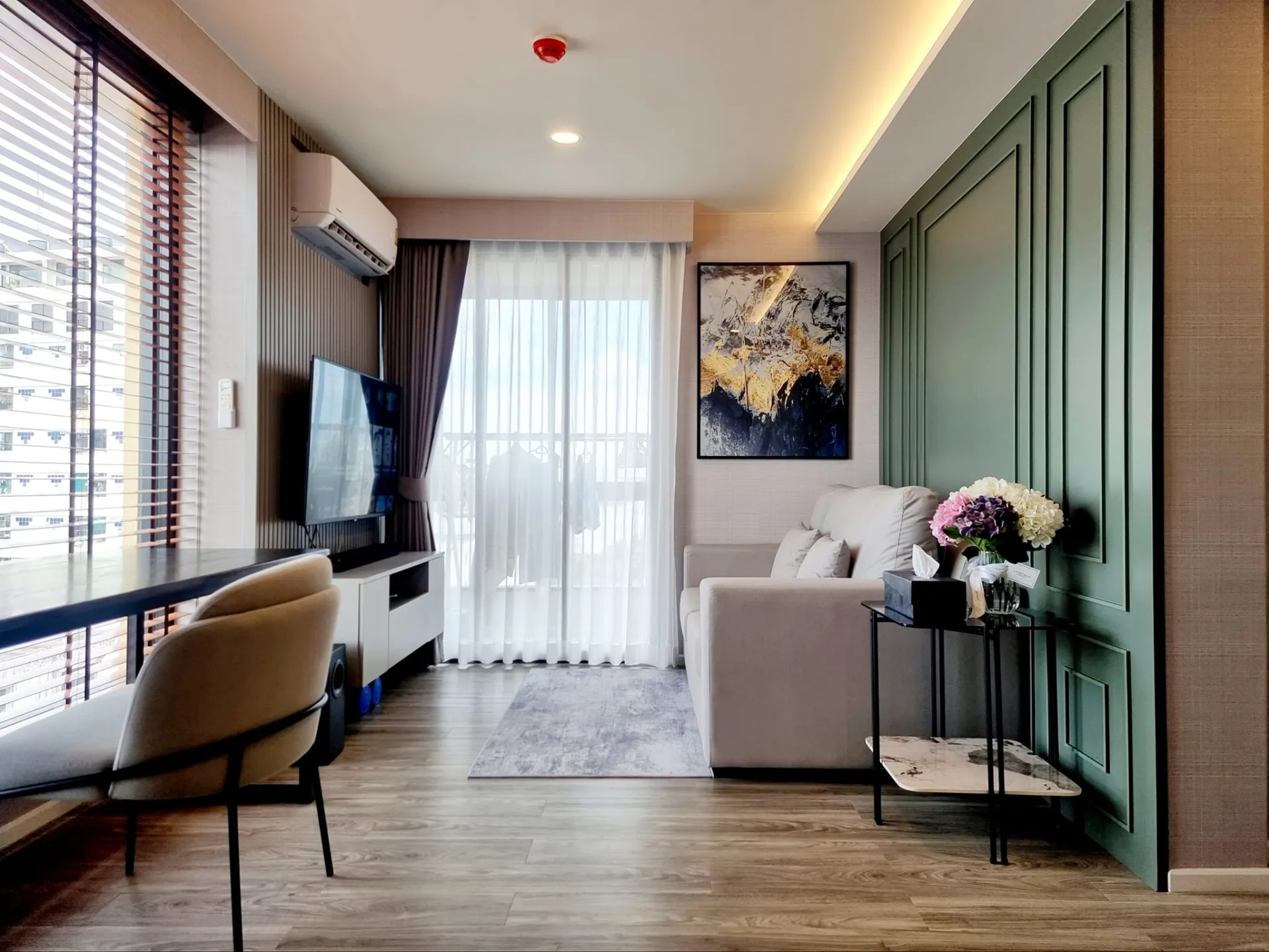 Property photos for Ikon Sukhumvit 77