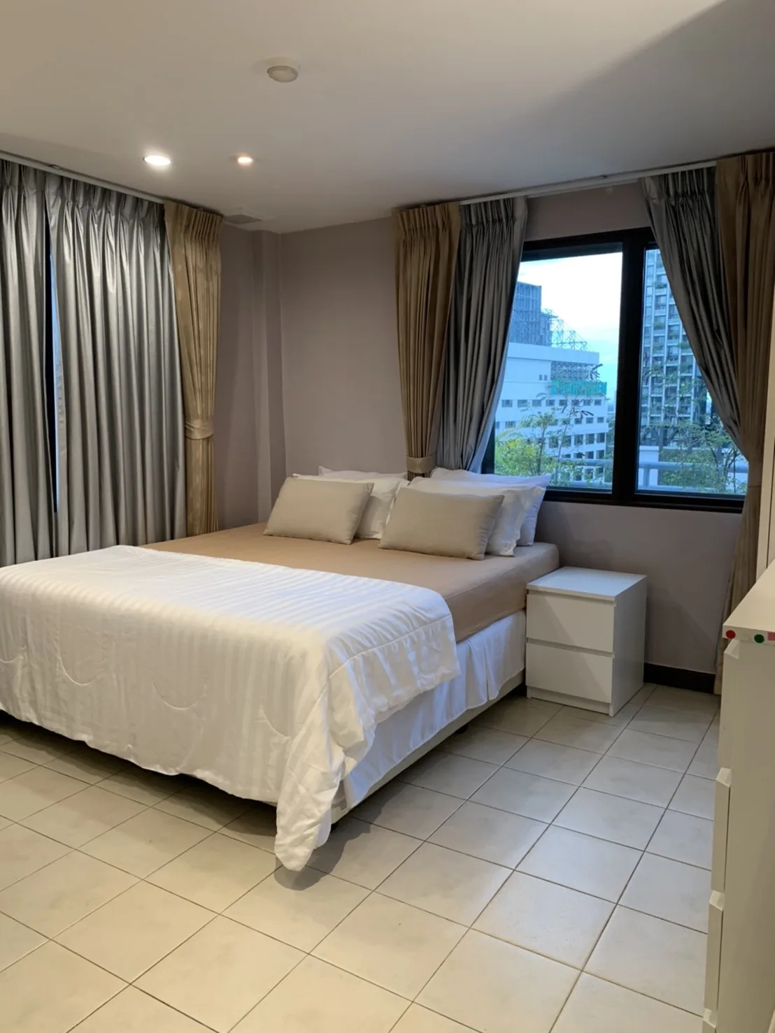 Property photos for Pearl Garden