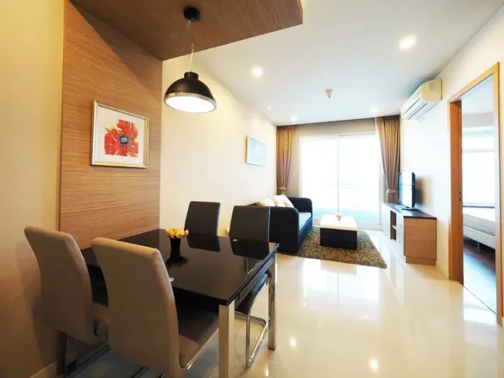 Property photos for Circle Condominium