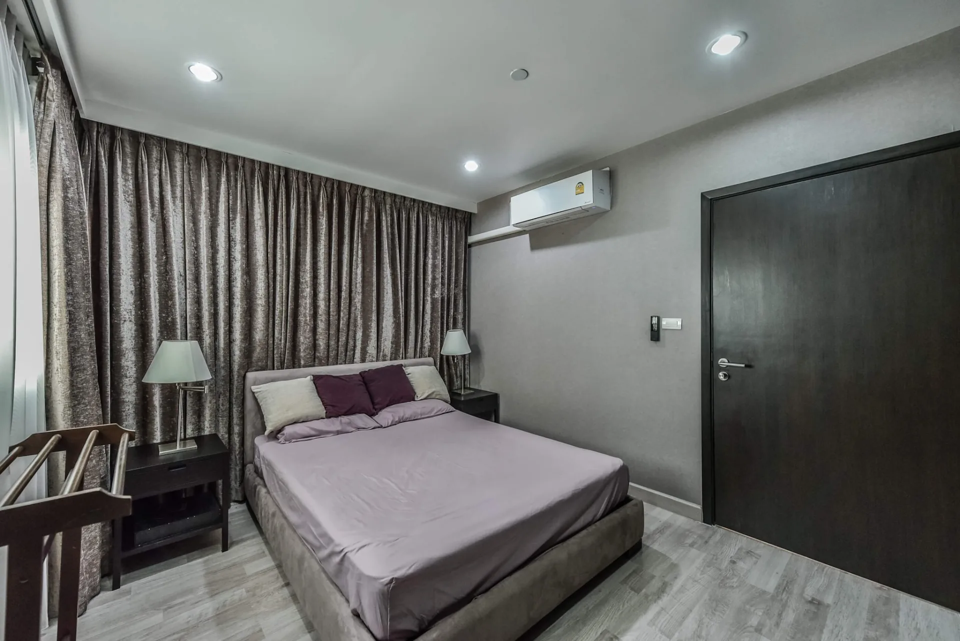 Property photos for Sathorn Gardens