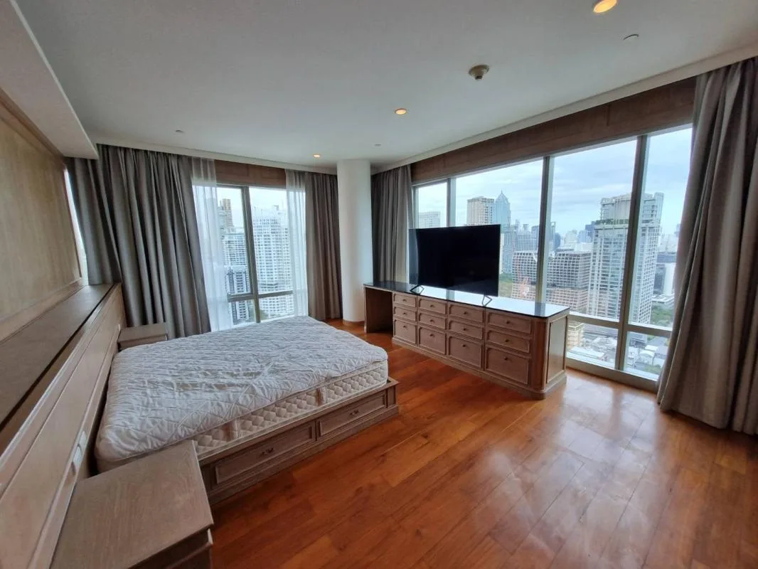 Property photos for 185 Rajadamri